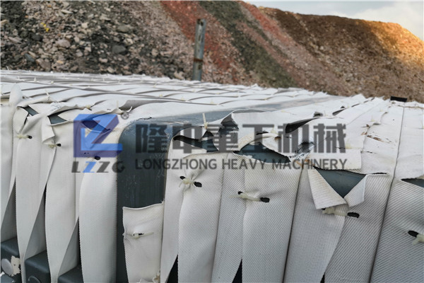 隆中知道：壓濾機設備過濾介質(zhì)的選用